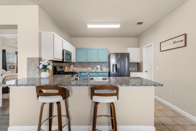 Photo - 11100 Dawes Pl