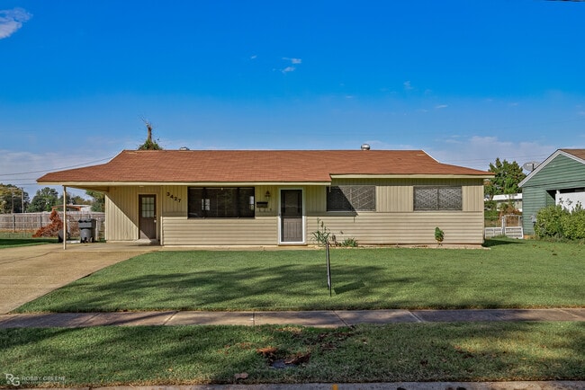 Building Photo - 3427 Horseshoe Trail