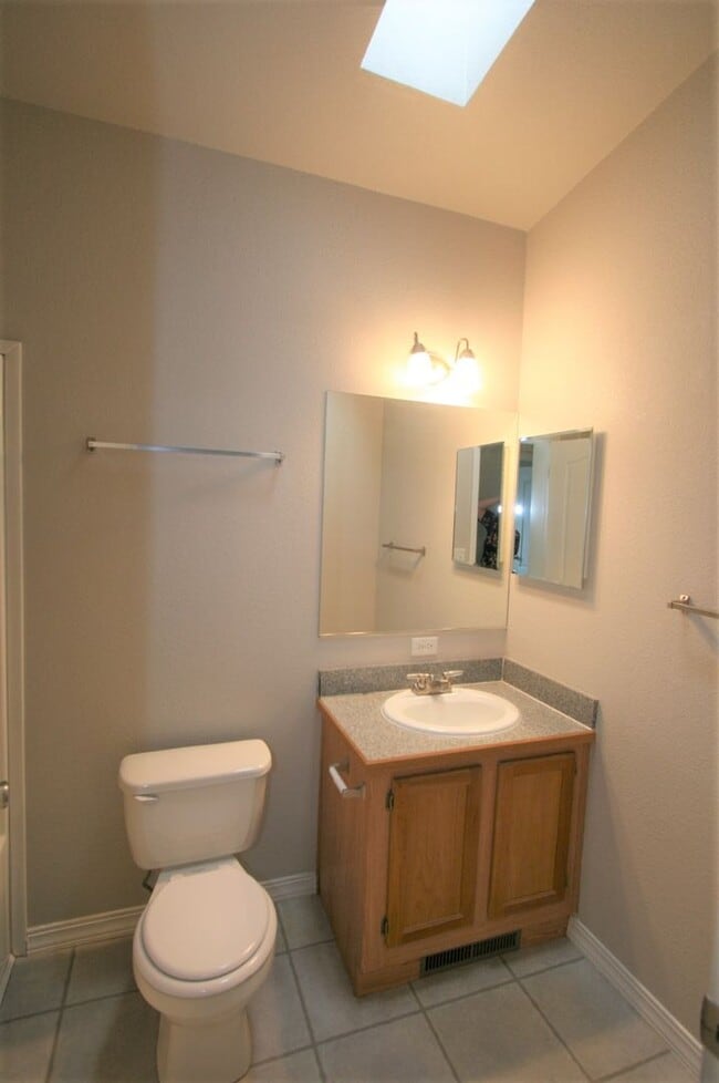 Photo - Great 3 Bedroom Ranch Style Home in low maintenance community!