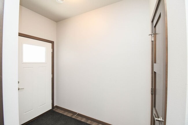 Photo - 6120 S Alki Pl