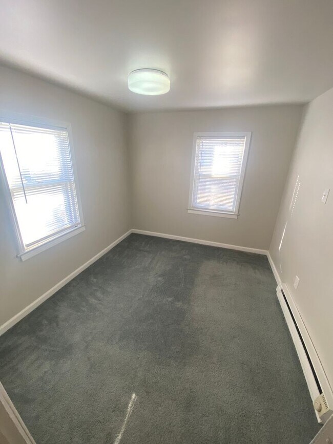 Photo - Super Cute Renovated 1 Bedroom House!