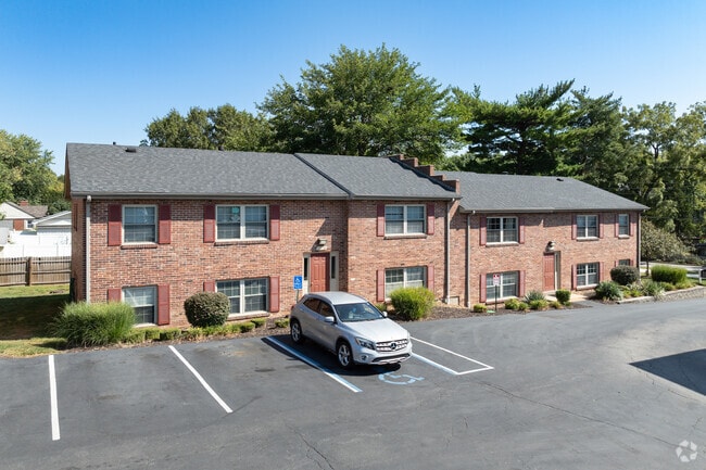 Photo - Brentwood Place