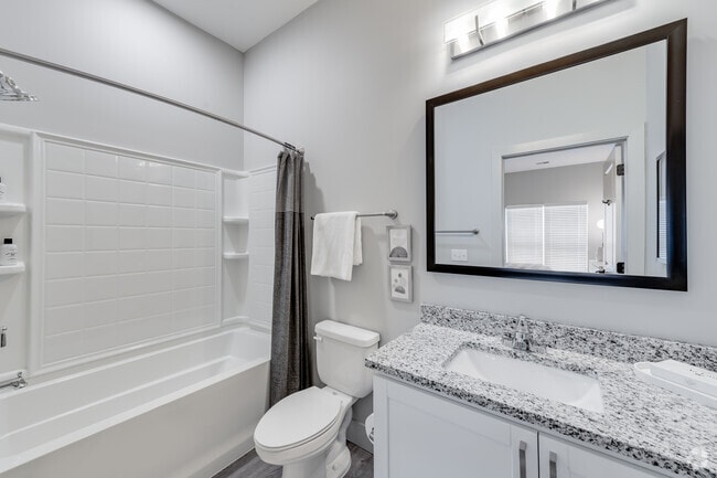 1HAB, 1BA, 605 ft² - Gateway Lofts