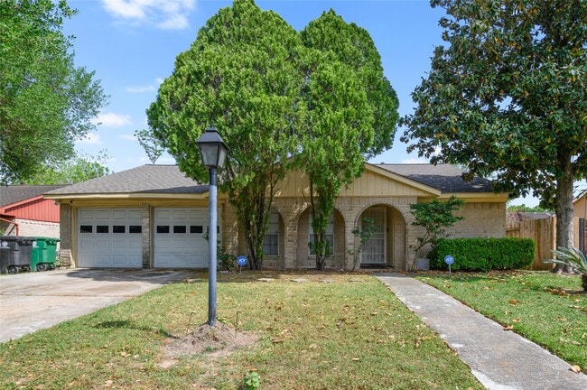 Building Photo - 10427 Huntington Pl Dr