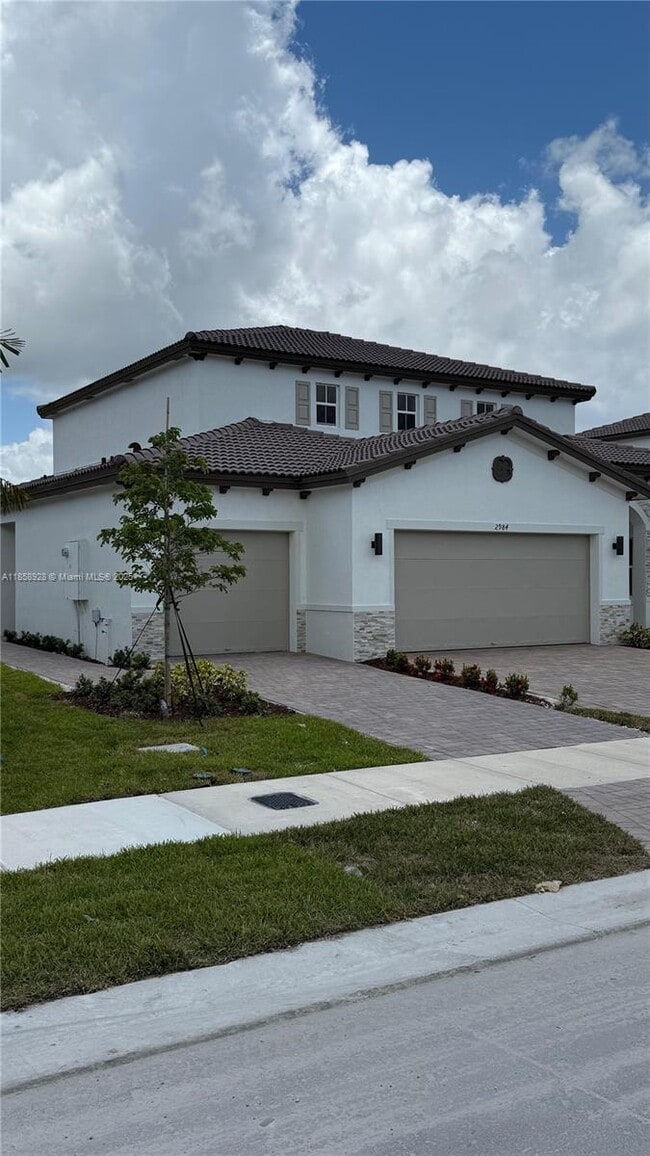 Photo - 2984 SE 23rd Ave