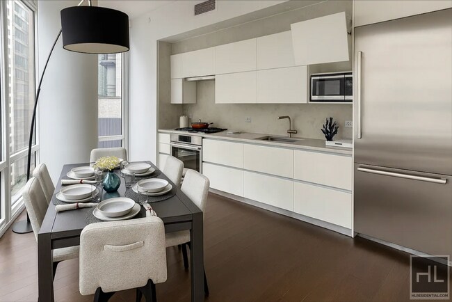 Photo - East 44th Street Unidad 9L