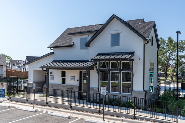 Building Photo - Avilla Berry Creek Highlands