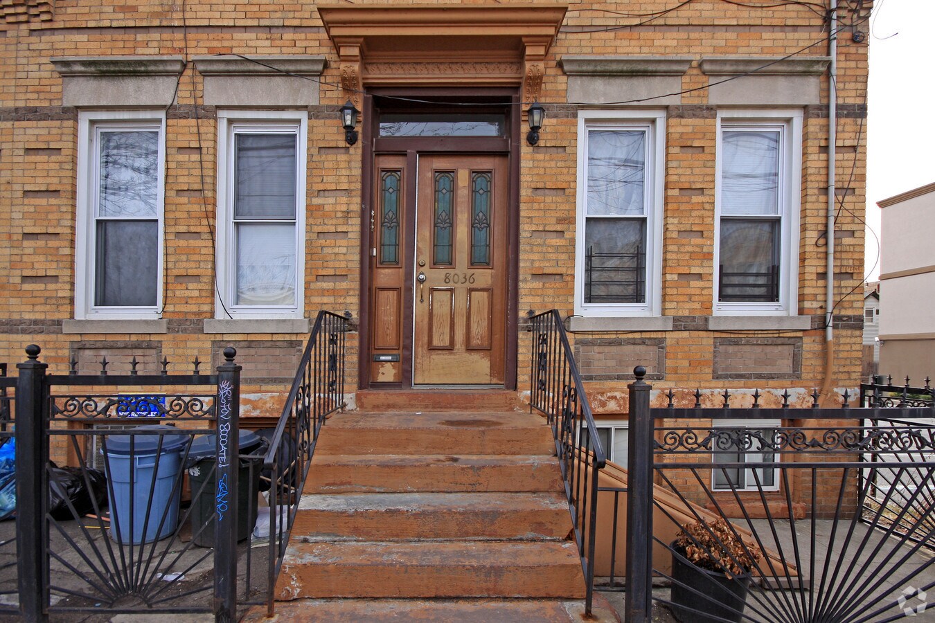 Photo - 80-36 Cypress Ave