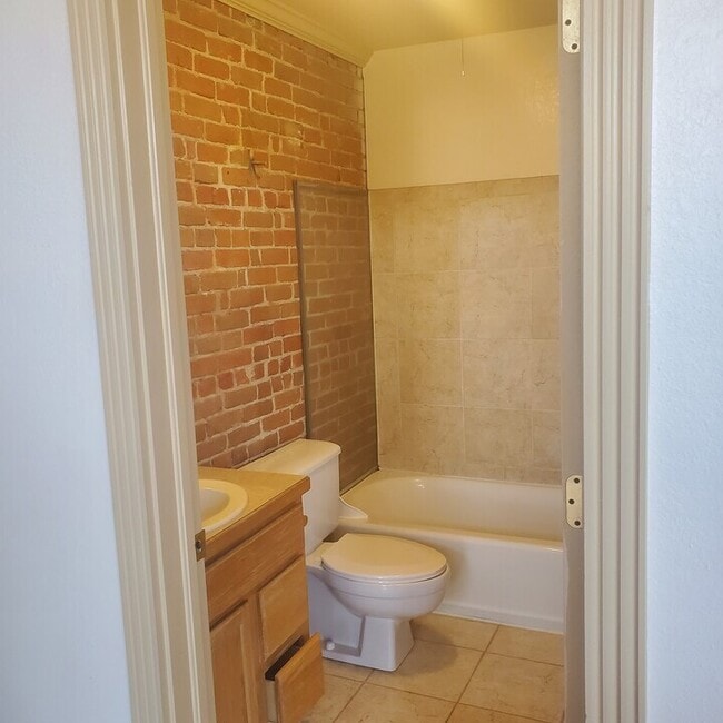 Photo - 216 E 1st St Unit 216 1st Street A