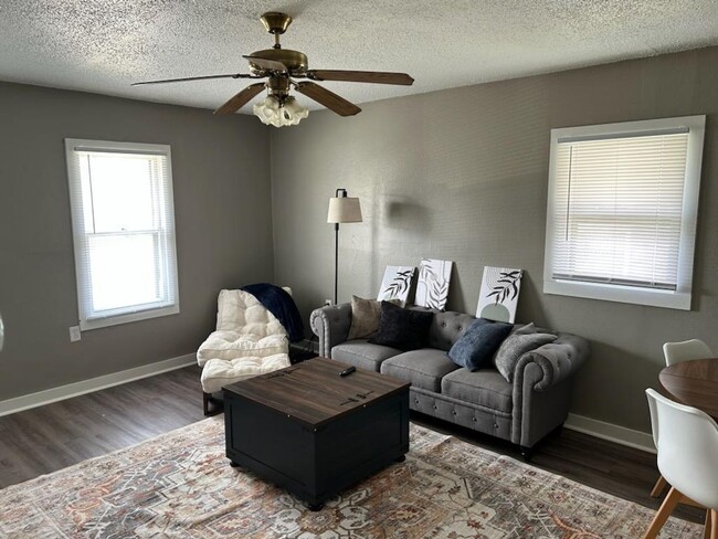Photo - 1236 N McCann St Apartment Unit 1