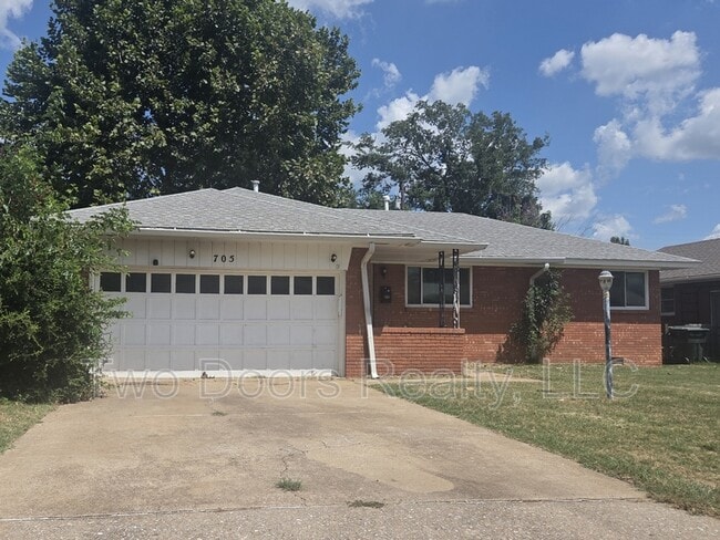 Photo - 705 E Carroll Ln Casa