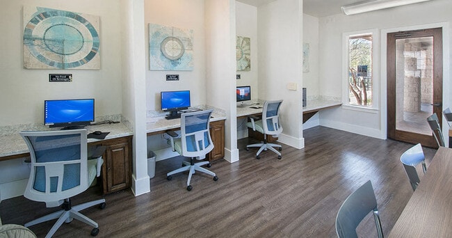 Arboleda Apartment Homes
