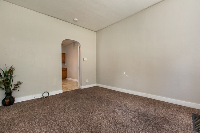 Photo - 2636 Fulton St