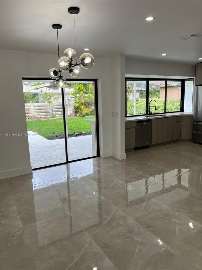 Photo - 3640 N 46th Ave