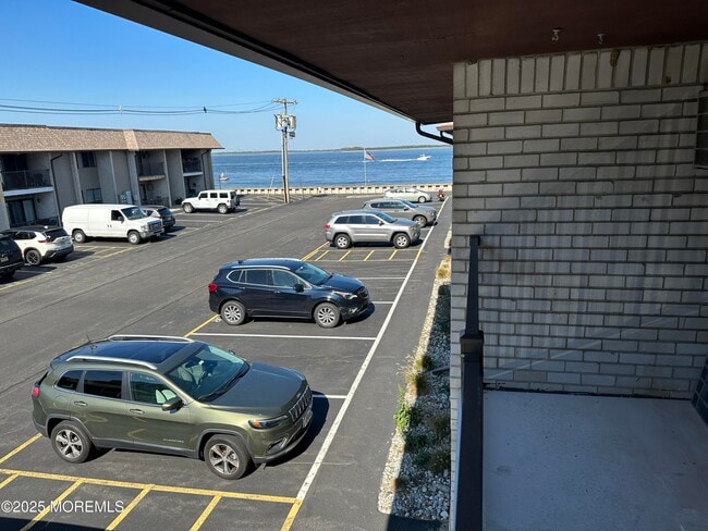 Photo - 330 Shore Dr Condo Unit 19