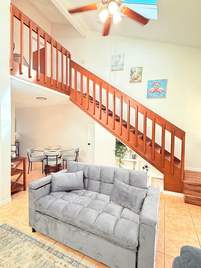 Photo - 387 Knox McRae Dr