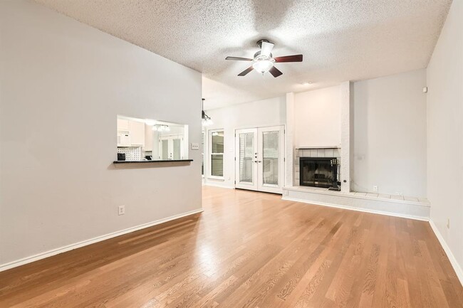 Photo - 9100 Mountain Ridge Dr Unit 106