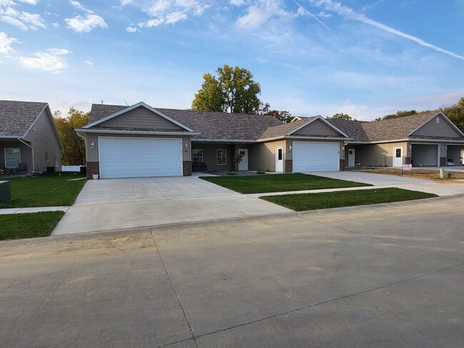 Photo - 2325 13th St