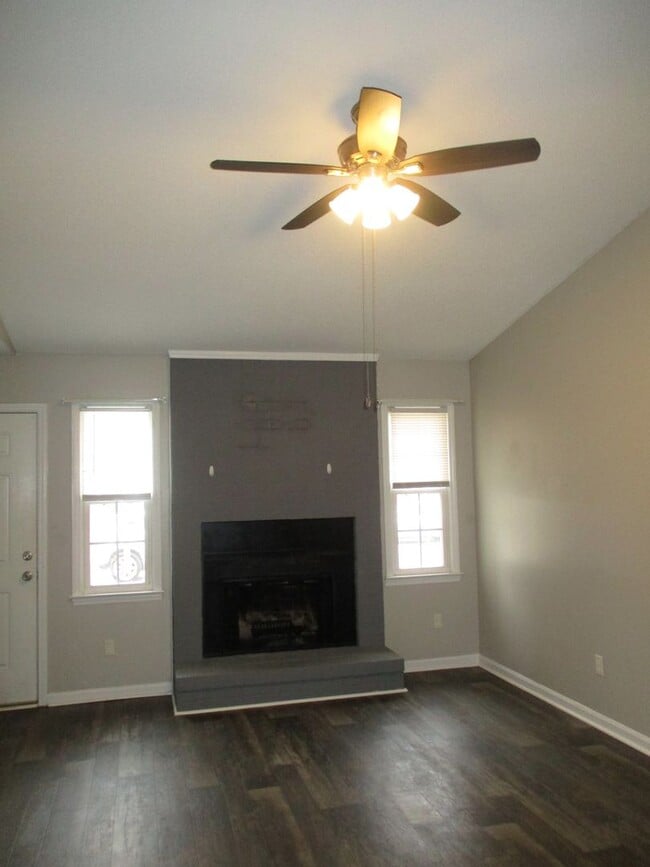 Photo - Charming two bedroom two bath duplex just ...