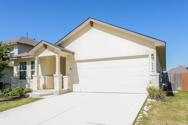 Photo - 9537 Moon Shine