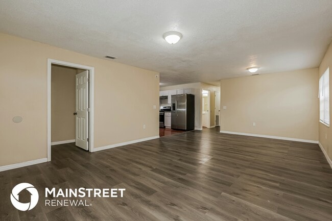 Photo - 2607 Lindell Ave