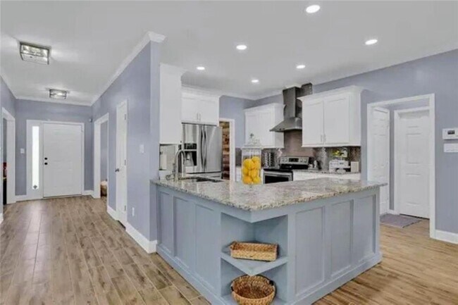 Photo - 828 Windsor Oak Cir