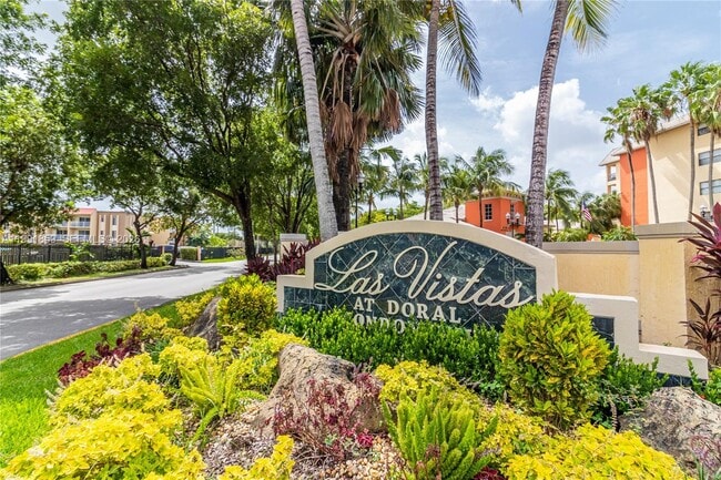 Building Photo - 8100 Geneva Ct Unit 432