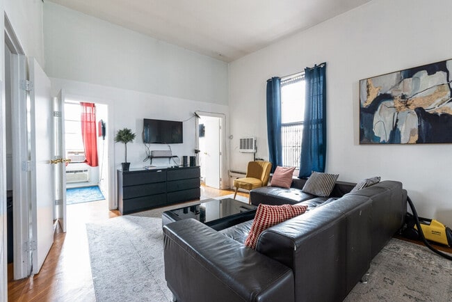 351 E 117th St Unidad SI ID1325114P