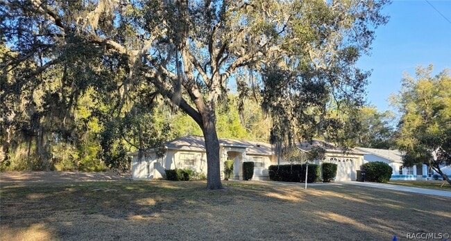 Building Photo - 8529 N Titleist Dr