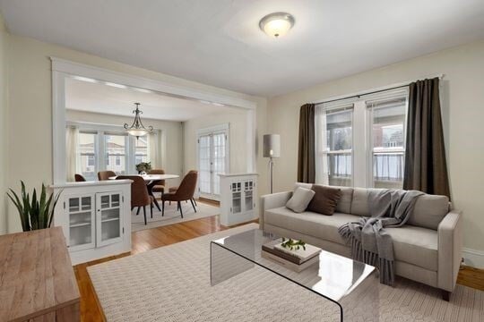 Building Photo - 278 Greenwood St Unit 1 Rental