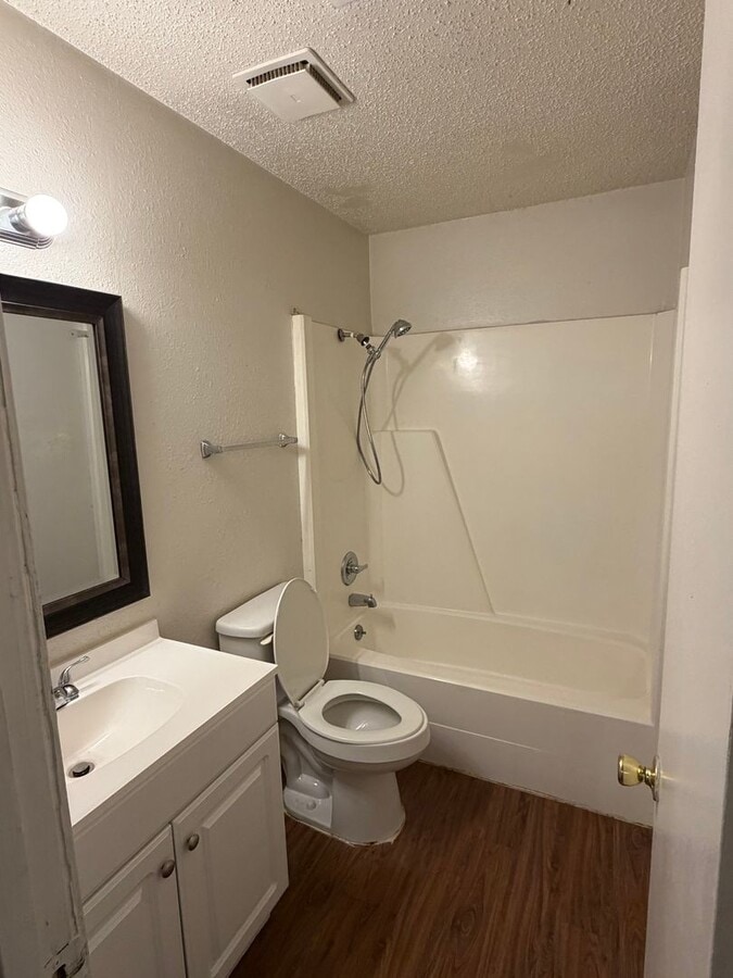 Photo - 304 Nikki Dr Unit A