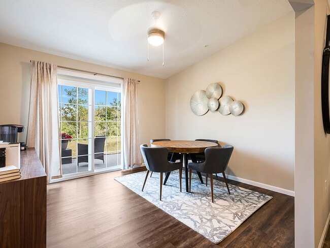 Room for All of Your Favorite Homey Items - Redwood Monroe