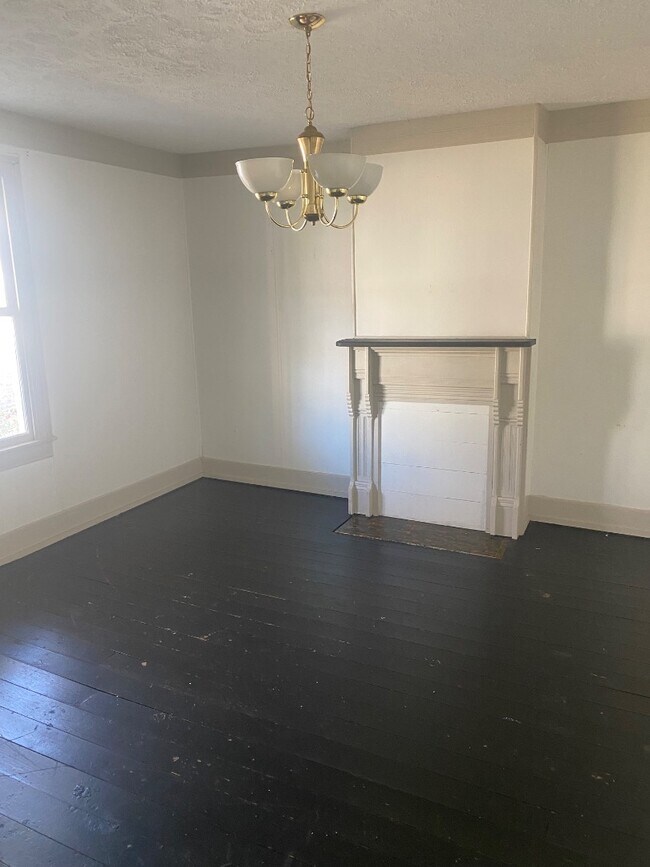 Photo - 1327 Ruffner Pl