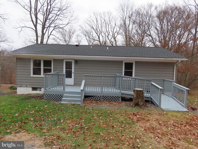 Photo - 563 Principio Rd