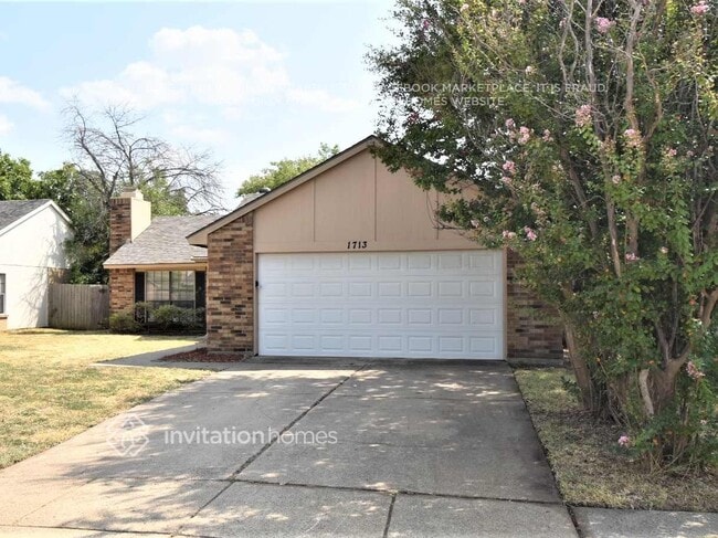 Building Photo - 1713 Lewis Trail Rental