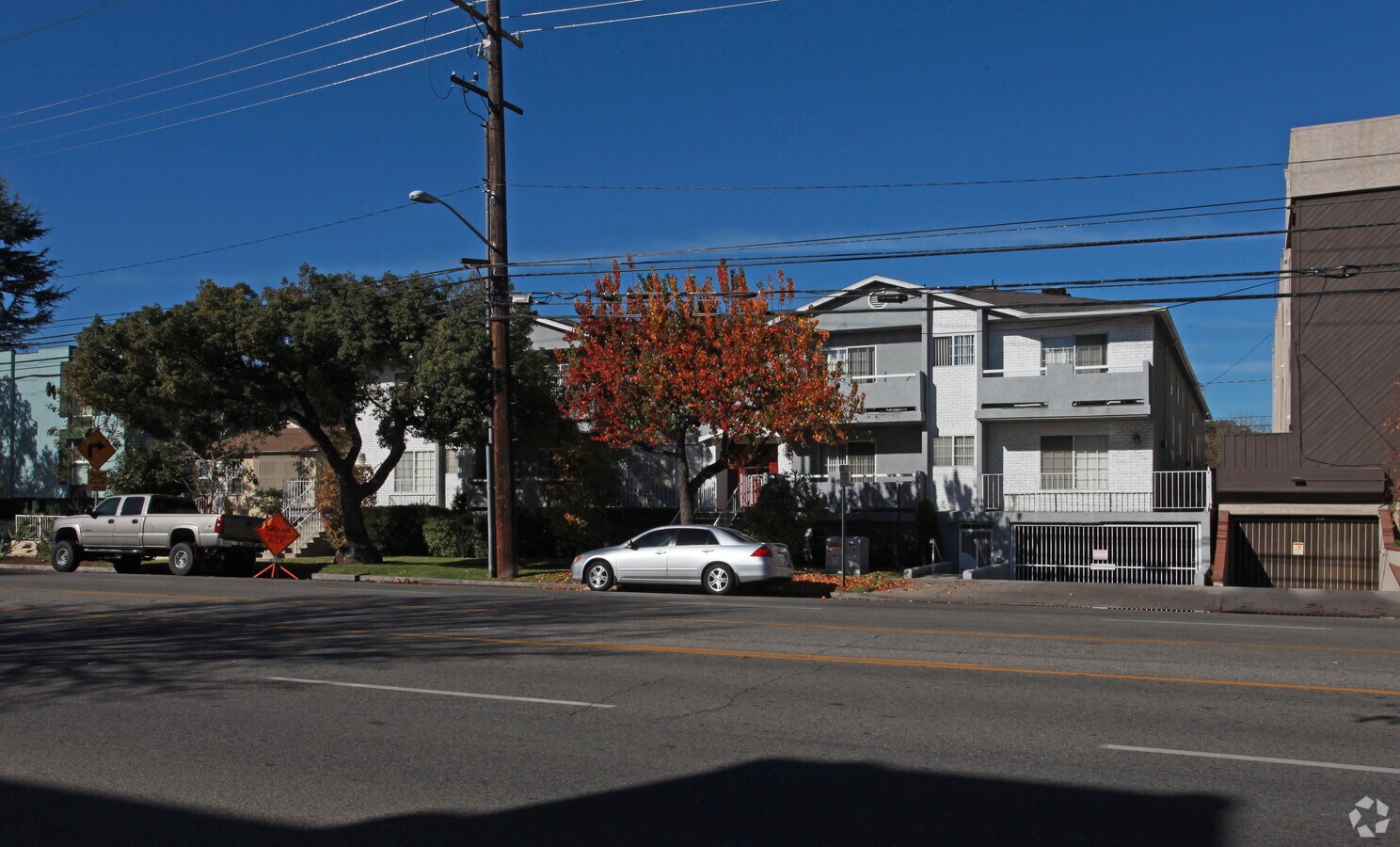 Photo - 375 W Alameda Ave