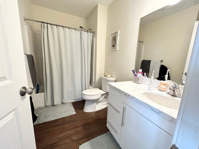 Photo - 81-85 Amory St