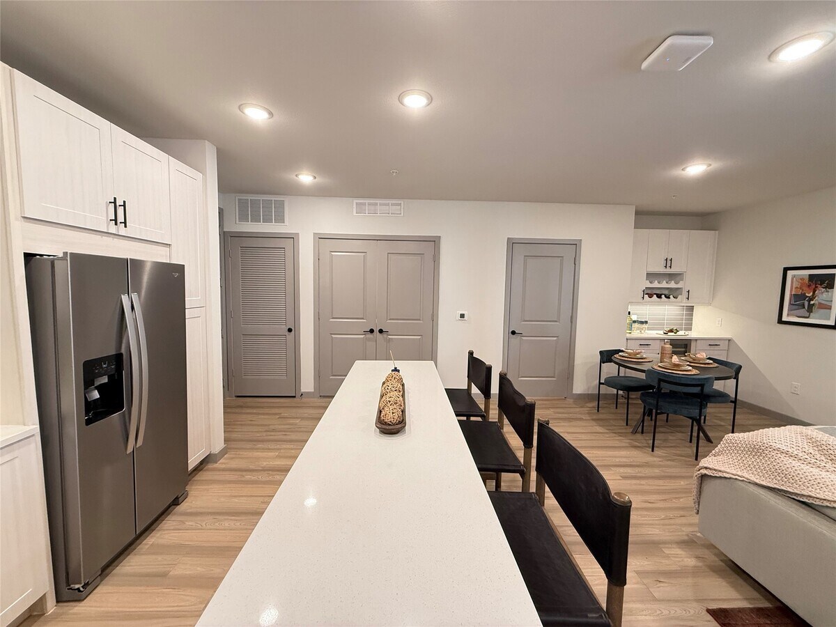 Photo - 11604 Stonehollow Dr Unit B6.252