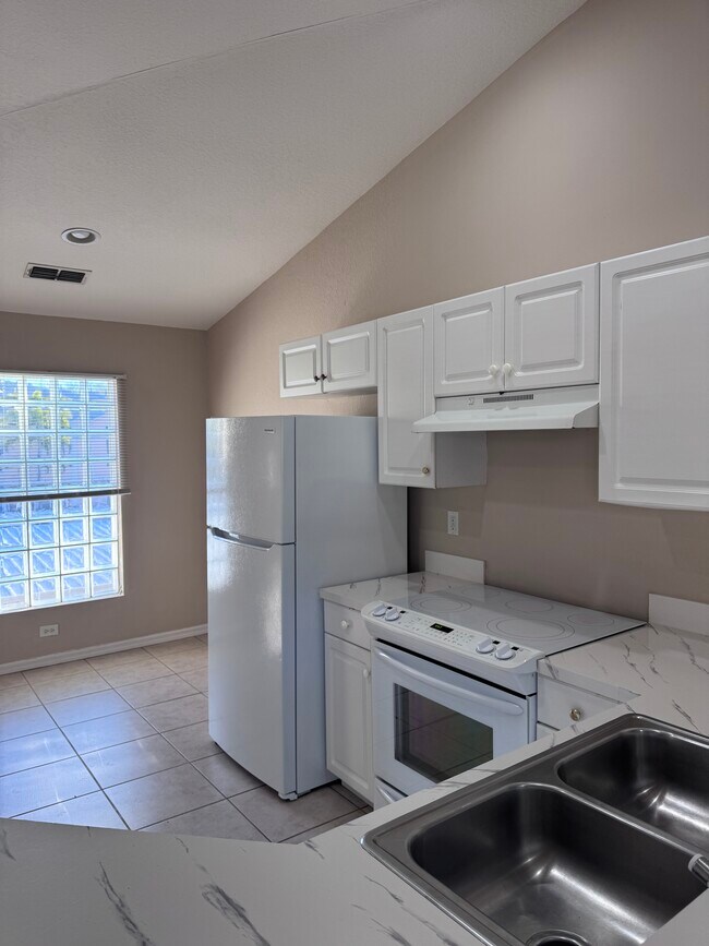 Photo - 26729 Little John Ct