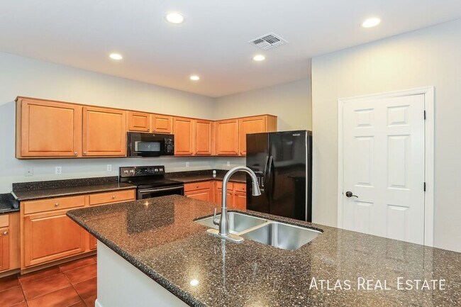 Photo - 2863 W Mila Way