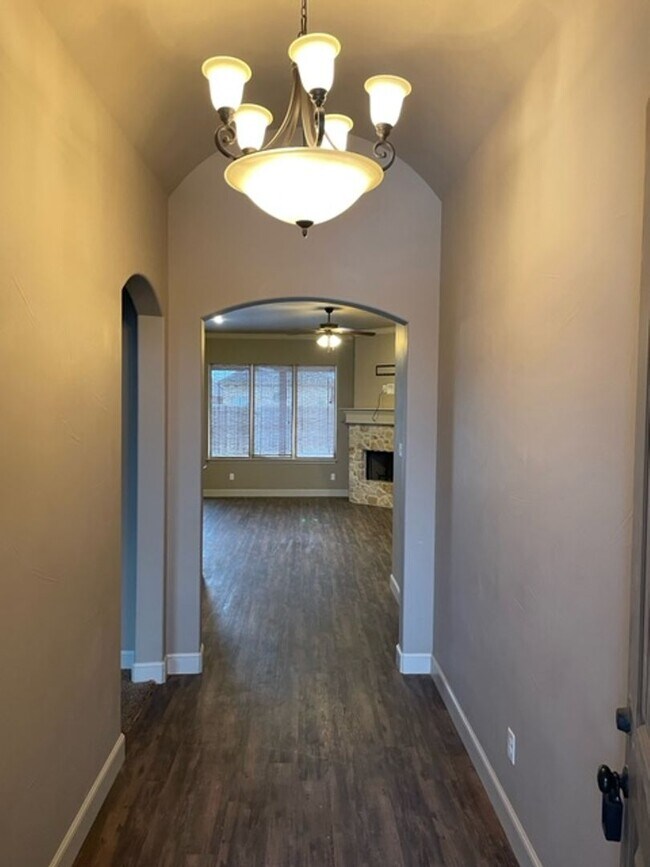 Photo - 4 bedroom in Wolfforth