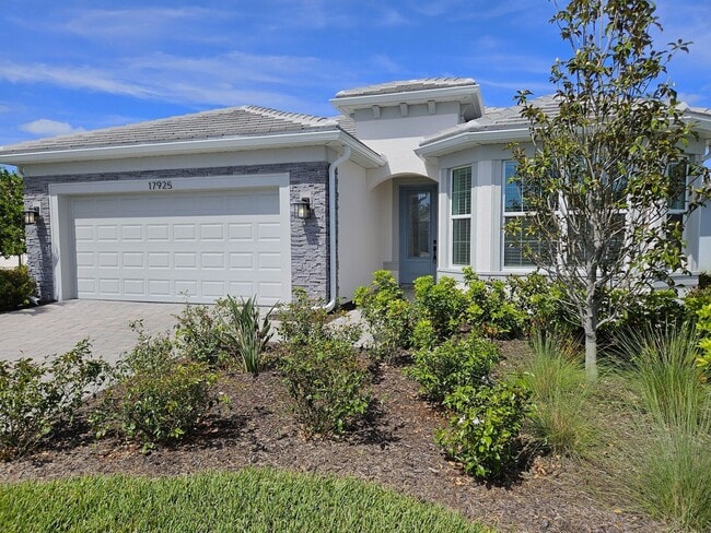 Photo - 17925 Nadine Pl