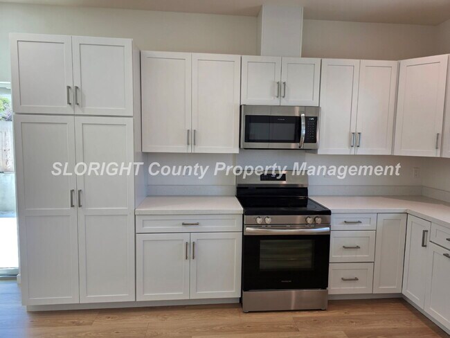 Photo - AVAILABLE NOW - 2 Bed, 2 Bath Downstairs Morro Bay Apartment Unit B