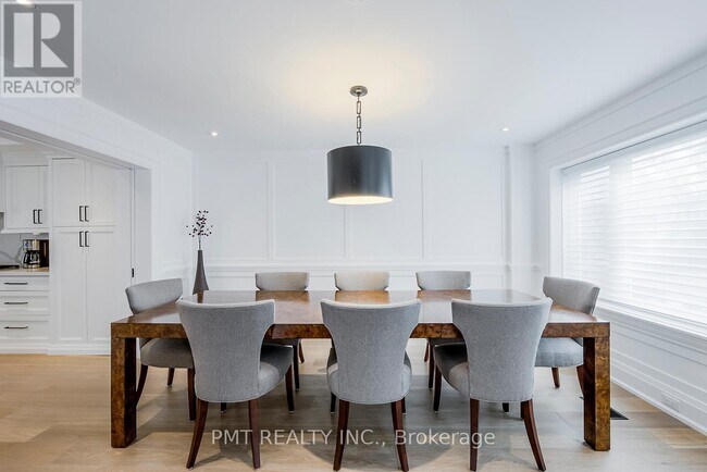 Photo - 50 Thursfield Crescent