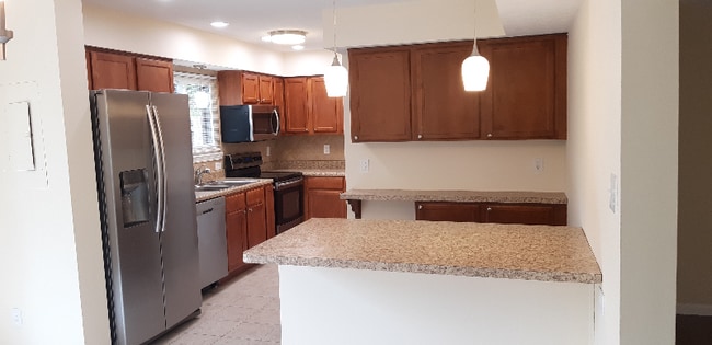 Photo - 1562 Malibu Pl