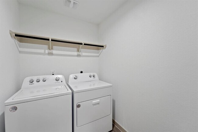 Photo - 7815 Elm Birch Ln