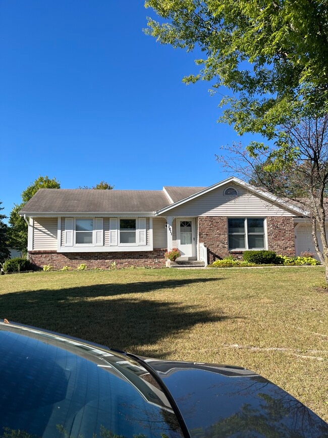 Front - 7811 S Burdick Ave Rental