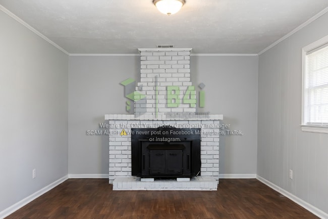 Photo - 6106 Venetian Way SW