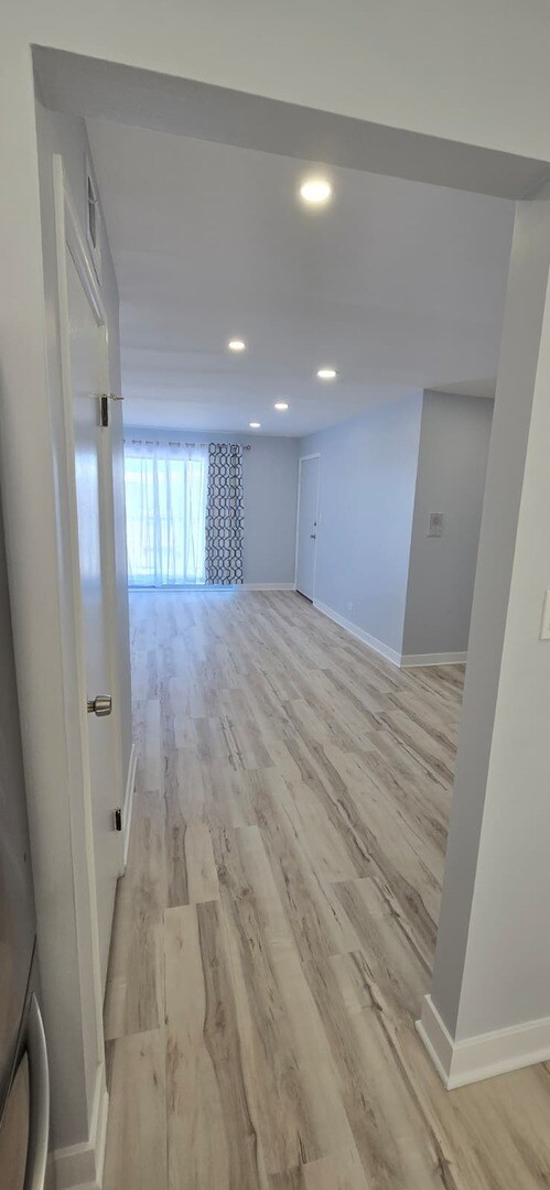 Photo - 9475 Bay Colony Dr Unidad 3N