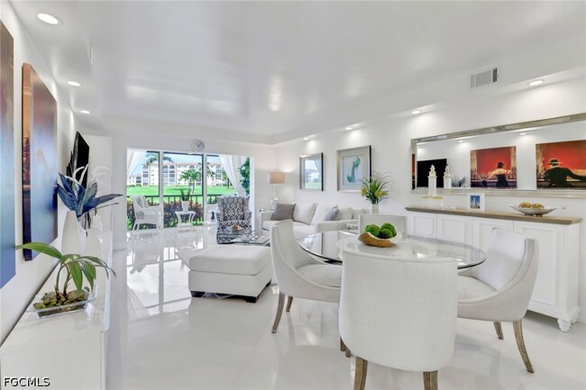 Photo - 9 High Point Cir N Unit 102